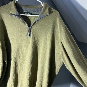 Orvis Men's Zip-Up Sweater in Olive